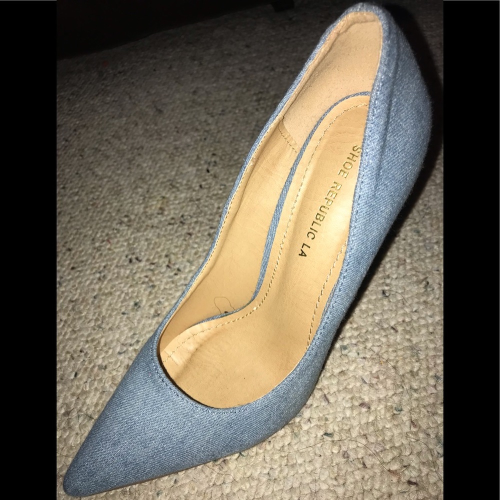 Pumps - Picture 4 of 6